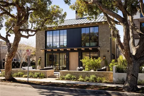 301 Jasmine, Corona Del Mar, CA 92625