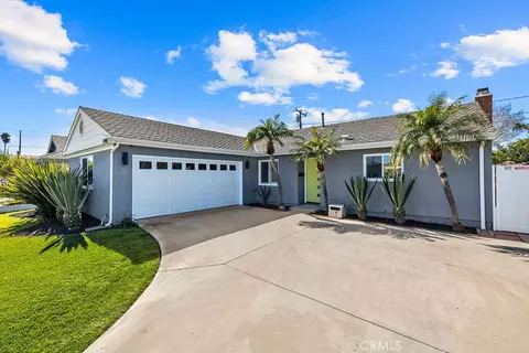 17401 Jefferson Ln, Huntington Beach, CA 92647