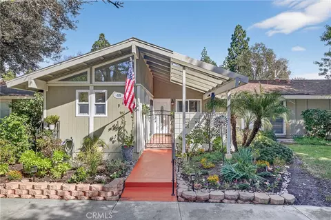 49 Calle Aragon #B, Laguna Woods, CA 92637