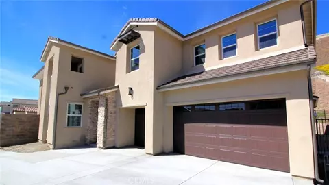 5887 Sunrise Ridge Ln, Lake Forest, CA 92679