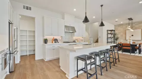 945 Walnut Ter, Montebello, CA 90640