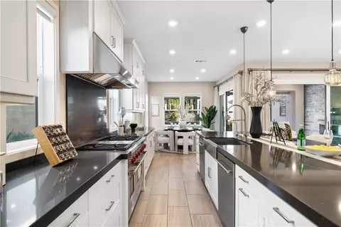 72 Ray, Irvine, CA 92618 photo 6
