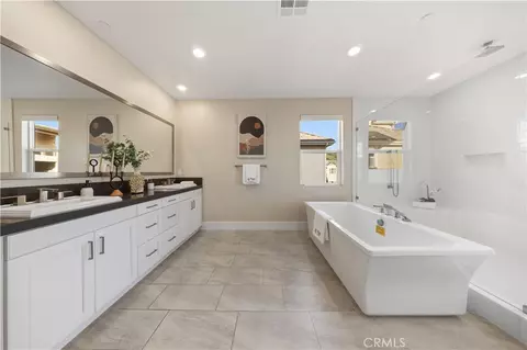 Entry Way - 72 Ray, Irvine, CA 92618 photo 2 of 2