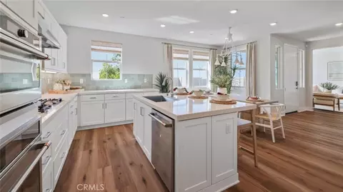 713 Guy Turner Dr, Camarillo, CA 93010