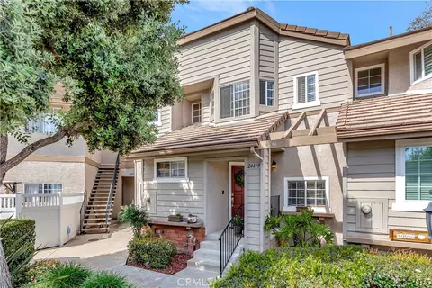 24419 Kingston Ct, Laguna Hills, CA 92653