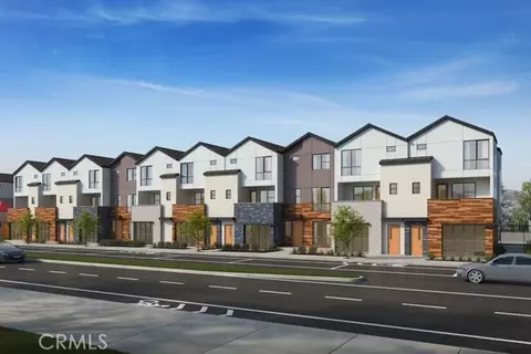 5876 Linden Ave #8, Long Beach, CA 90805