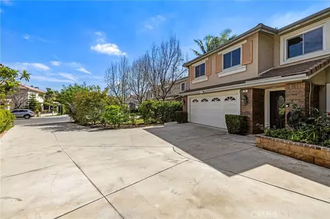 Exterior - 74 Linhaven, Irvine, CA 92602 photo 1 of 6