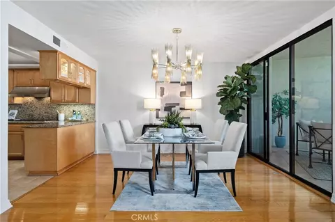 11687 Bellagio #12, Los Angeles, CA 90049