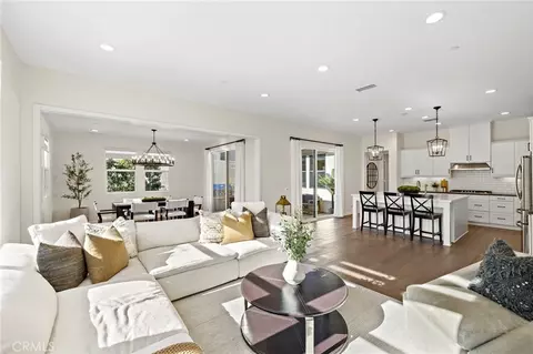 44 Jarano St, Rancho Mission Viejo, CA 92694