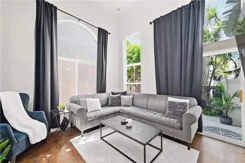 205 Montana Del Lago, Rancho Santa Margarita, CA 92688