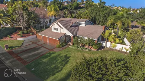 25641 Rapid Falls Rd, Laguna Hills, CA 92653
