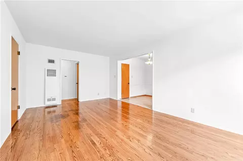 Living - 1739 E Appleton, Long Beach, CA 90802 photo 3 of 5