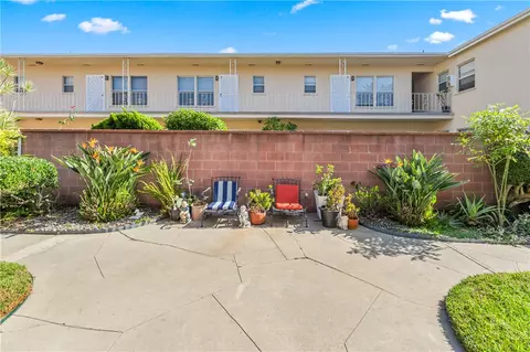 Exterior - 1739 E Appleton, Long Beach, CA 90802 photo 4 of 7