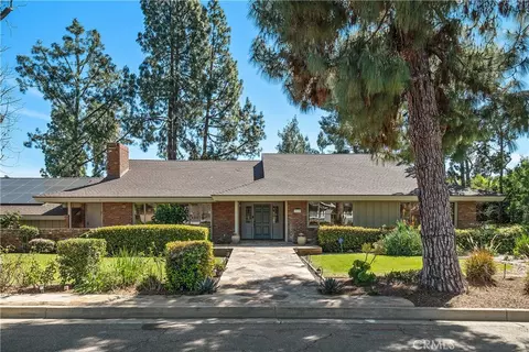 2120 Yucca, Fullerton, CA 92835