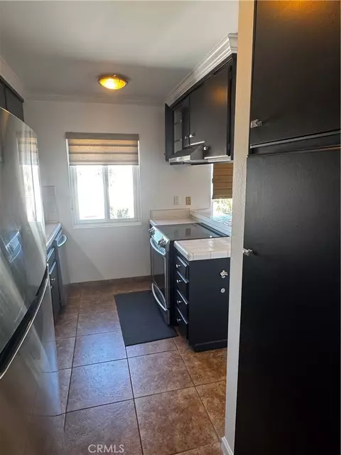 Kitchen - 5898 E Naples, Long Beach, CA 90803 photo 2 of 2
