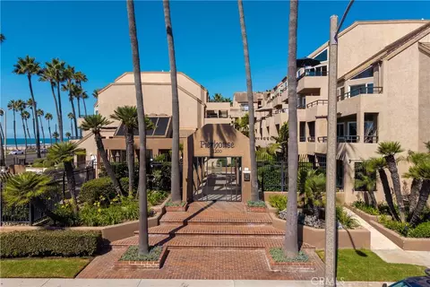 1200 Pacific Coast Hwy #102, Huntington Beach, CA 92648