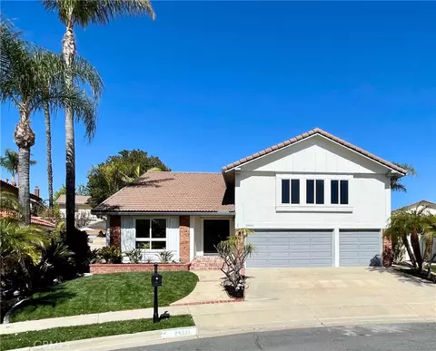 24931 Avenida Libre, Lake Forest, CA 92630