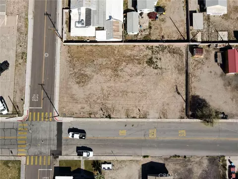 1510 Washington St, Needles, CA 92363 photo 2