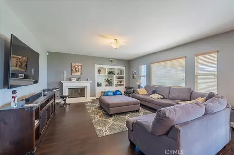 Living - 17073 Spring Cyn, Riverside, CA 92503 photo 2 of 2