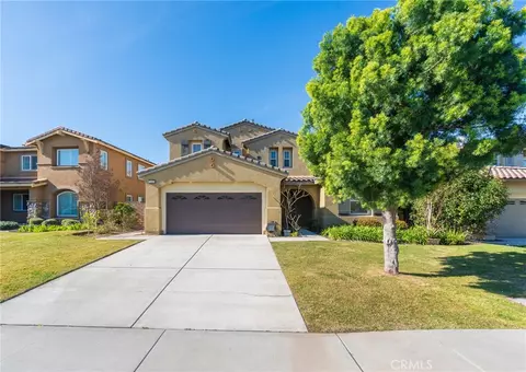 Exterior - 17073 Spring Cyn, Riverside, CA 92503 photo 2 of 7