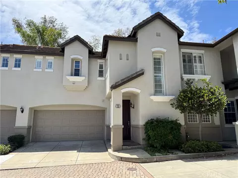 219 Seacountry Ln, Rancho Santa Margarita, CA 92688