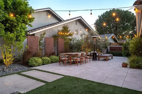 17 Rippling Strm, Irvine, CA 92603