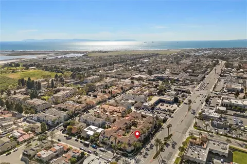 5142 Warner Ave #209, Huntington Beach, CA 92649