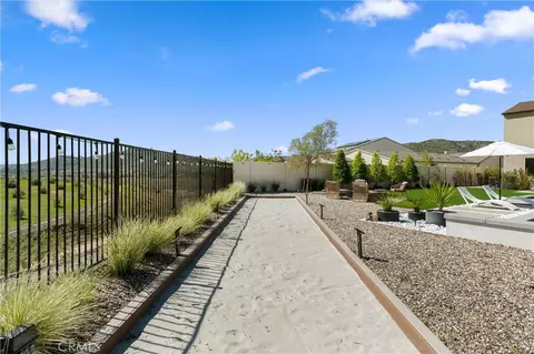 Exterior - 333 Canter Ct, Fallbrook, CA 92028 photo 18 of 19