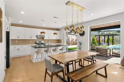 Dining - 333 Canter Ct, Fallbrook, CA 92028 photo 1 of 2