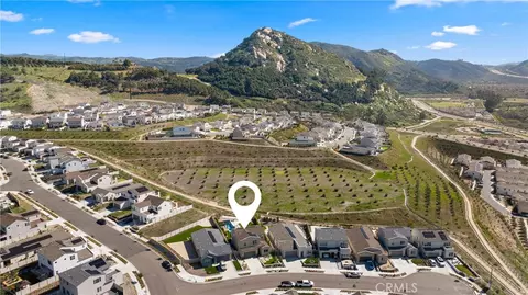 View/Area - 333 Canter Ct, Fallbrook, CA 92028 photo 2 of 6