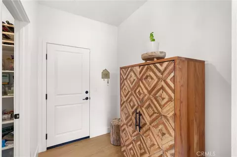 Entry Way - 333 Canter Ct, Fallbrook, CA 92028 photo 1 of 5