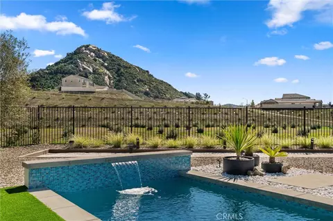Exterior - 333 Canter Ct, Fallbrook, CA 92028 photo 12 of 19