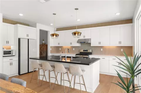 Kitchen - 333 Canter Ct, Fallbrook, CA 92028 photo 1 of 3