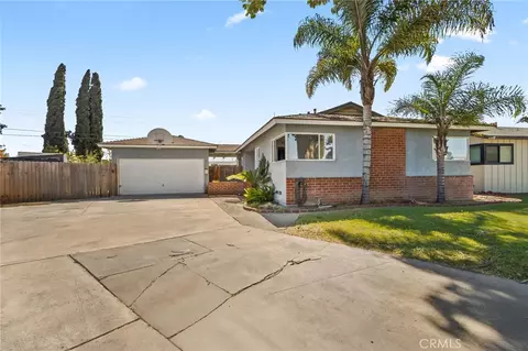 2106 W W Frst, Anaheim, CA 92804