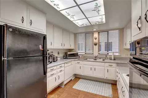 697 Avenida Sevilla #N, Laguna Woods, CA 92637
