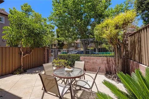 18 Amesbury Ct, Ladera Ranch, CA 92694