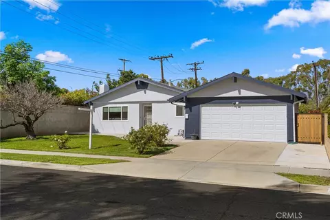 13651 Olympic, Costa Mesa, CA 92626