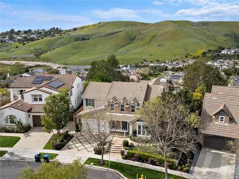 View/Area - 33 Christopher St, Ladera Ranch, CA 92694 photo 4 of 10