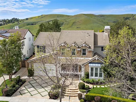 Exterior - 33 Christopher St, Ladera Ranch, CA 92694 photo 10 of 11