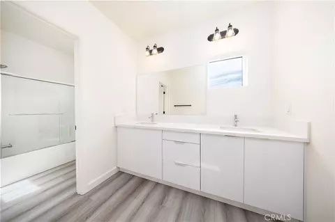 Bath - 1371 Point Loma Pl, Walnut, CA 91789 photo 4 of 5