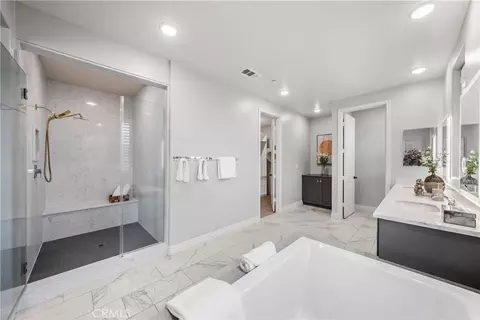 113 Wanderer, Irvine, CA 92618 photo 22