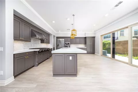 113 Wanderer, Irvine, CA 92618 photo 8