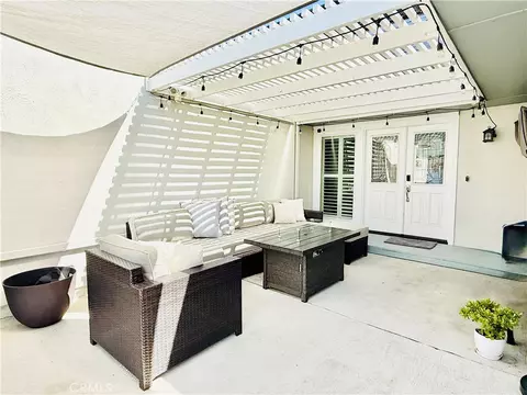 22256 Caminito Danubo, Laguna Hills, CA 92653