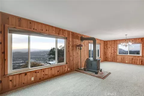 Living - 6750 Rainbow Heights Rd, Fallbrook, CA 92028 photo 4 of 7