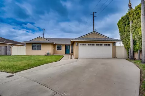 15501 Eliot, Huntington Beach, CA 92647