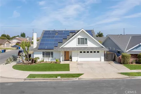 8891 Pebble Bch, Westminster, CA 92683