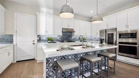 24533 Via La Sombrilla, Valencia, CA 91354