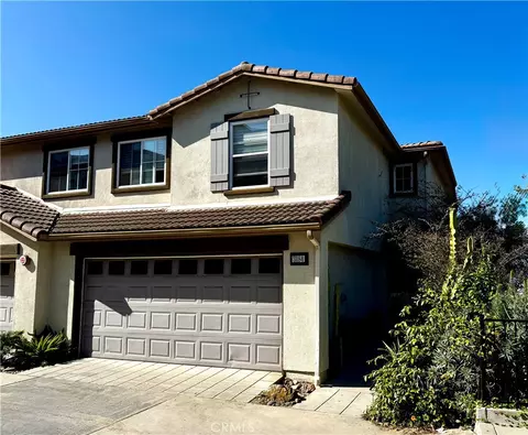 3184 Harbor Rdg, San Diego, CA 92103