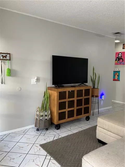 Living - 12620 Briarglen Loop UNIT I, Stanton, CA 90680 photo 8 of 9