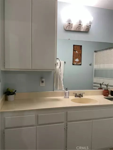 Bath - 12620 Briarglen Loop UNIT I, Stanton, CA 90680 photo 5 of 5